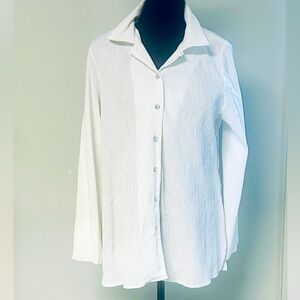 Classic White Marla Wynne Top